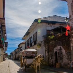 Vigan Calle Crisologo with Horse Carriage