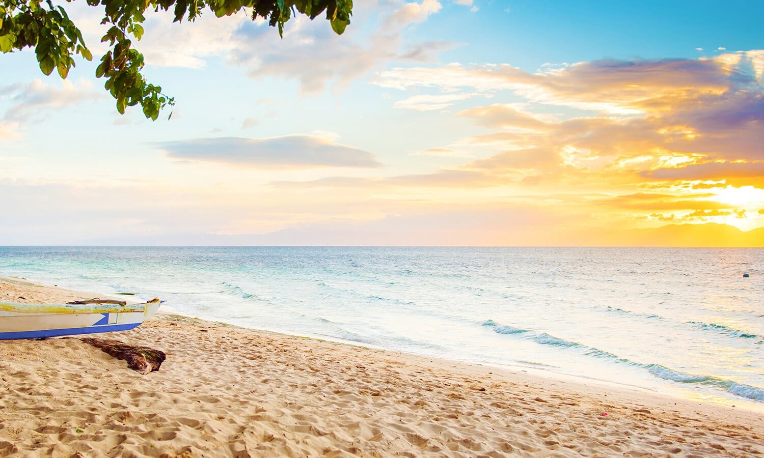 White sand beach in Moalboal